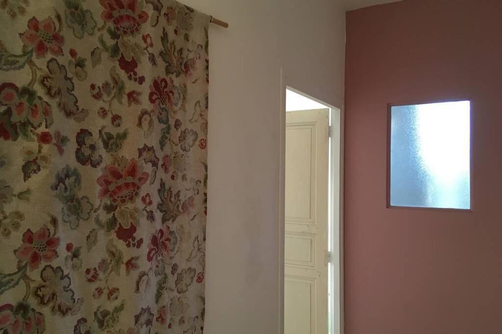 Appartement De 75 M2 Dans Maison Familiale Saint-Antonin-Noble-Val ภายนอก รูปภาพ